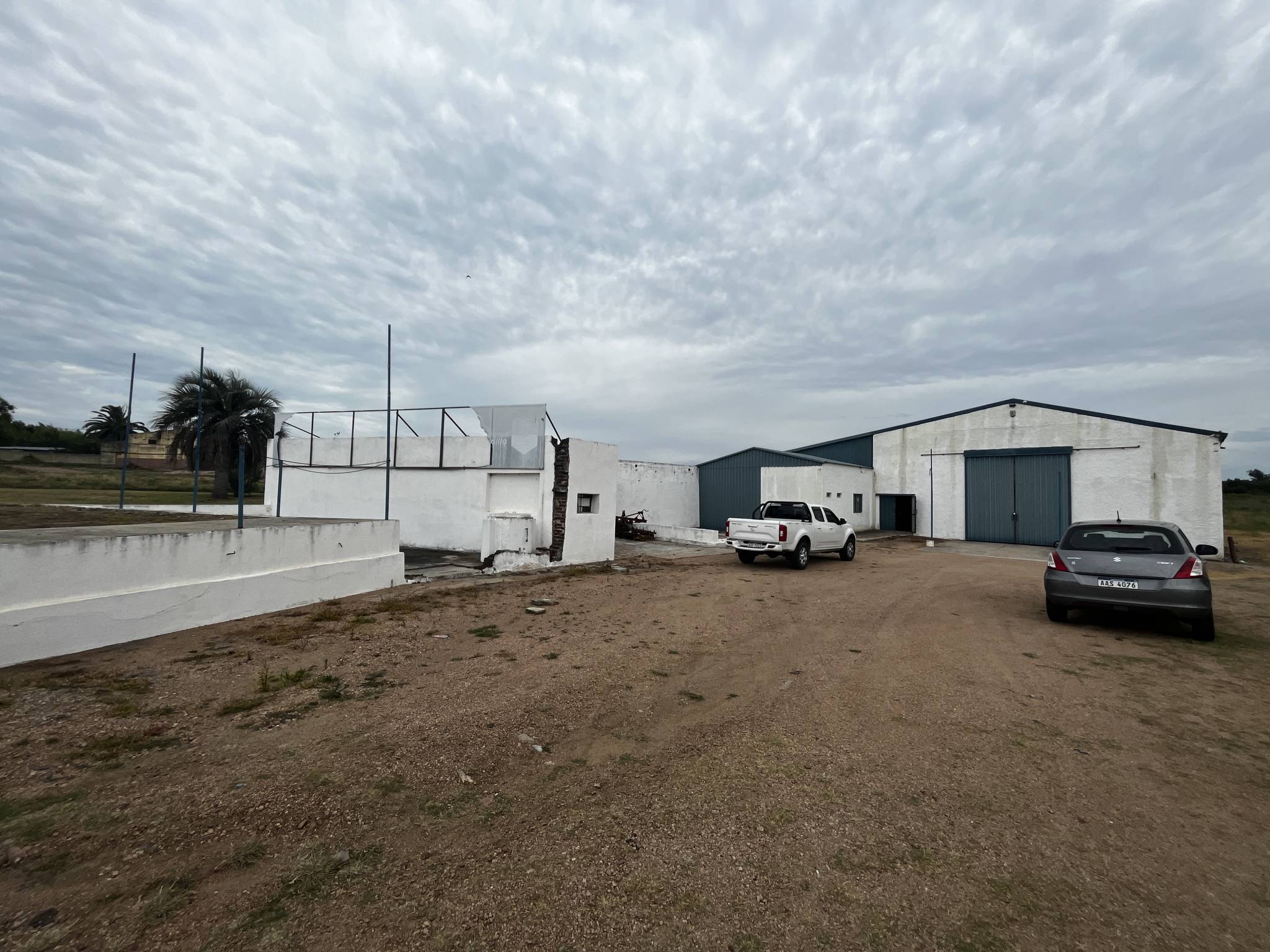 Alquiler - Local Industrial- Chacra 5has con Galpon 600mt2,  en Ruta 6 - Toledo - Canelones. · Photo 4