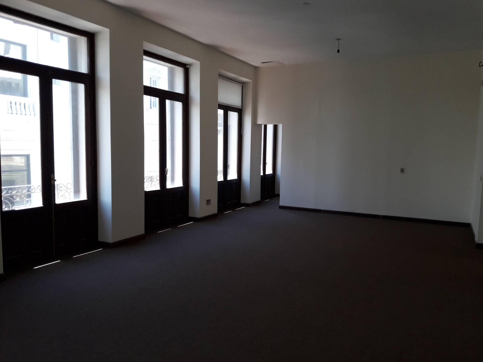 Alquiler - Oficina con 90 m2 en Ciudad Vieja - Misiones y 25 de Agosto · Photo 6