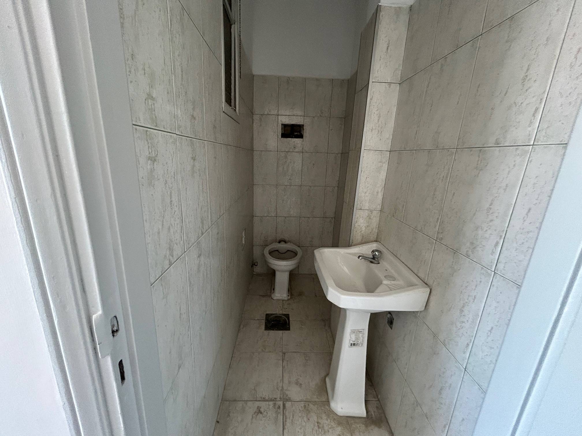 Alquiler - Oficina 65m2 en Ciudad VIeja - Misiones y Rincon · Photo 8