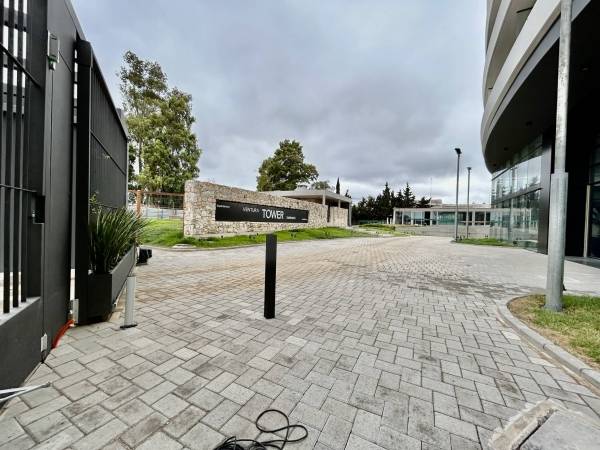 Alquiler de Garage en Avenida de las Americas en Parque Miramar · Photo 1