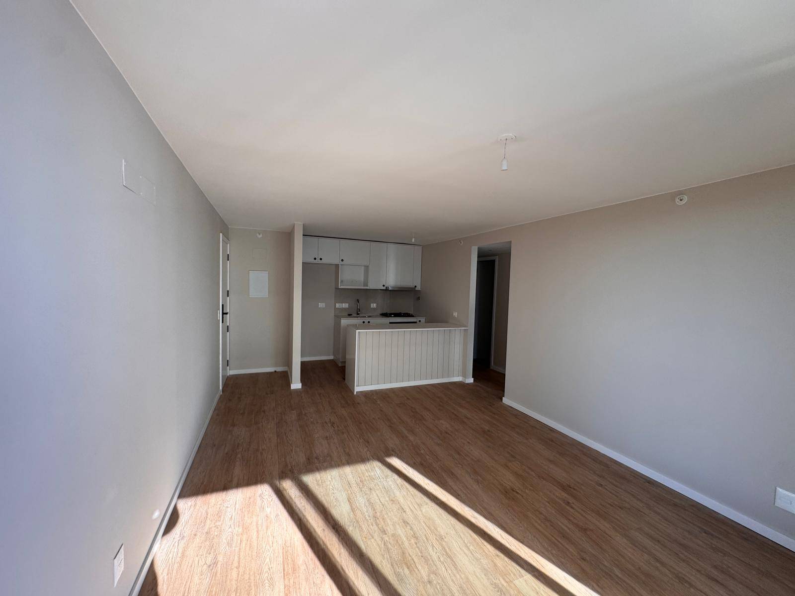 Alquiler de Apartamento con 1 dormitorio en Cala del Yacht · Photo 6