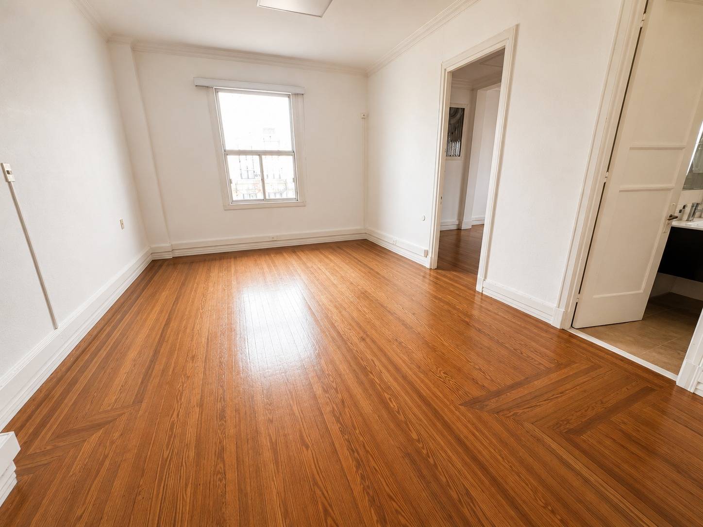 Alquiler de Apartamento con 6 ambientes en Avenida 18 de Julio, Centro