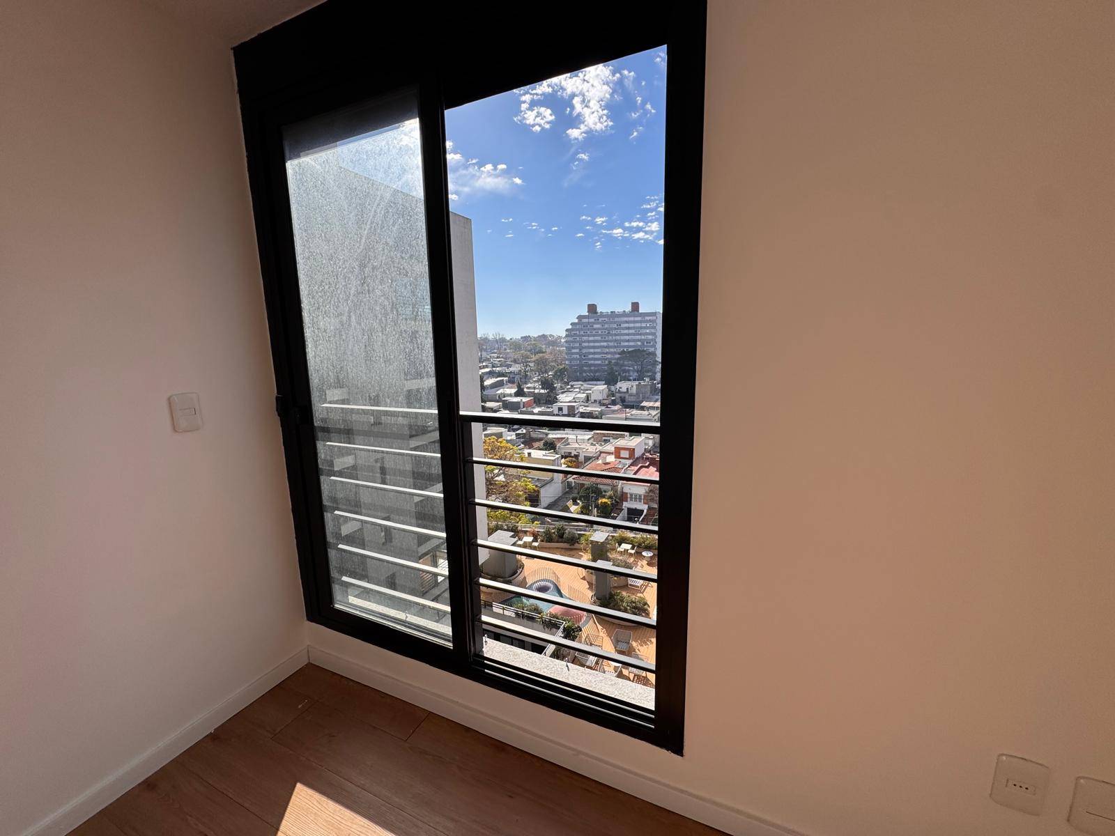 Alquiler de Apartamento en Bv. Jose Batlle y Ordoñez con 2 dormitorios y terraza en La blanqueada · Foto 9