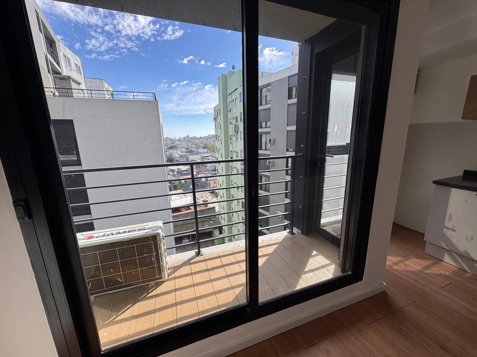 Alquiler de Apartamento en Bv. Jose Batlle y Ordoñez con 2 dormitorios y terraza en La blanqueada · Foto 4