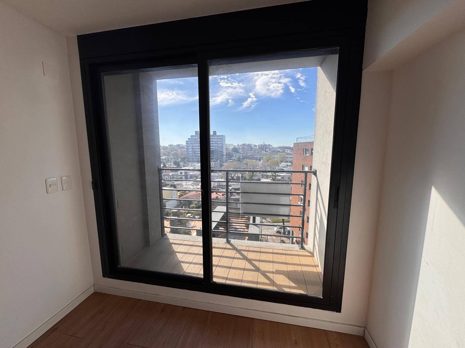 Alquiler de Apartamento en Bv. Jose Batlle y Ordoñez con 1 dormitorio y terraza en La blanqueada · Foto 4