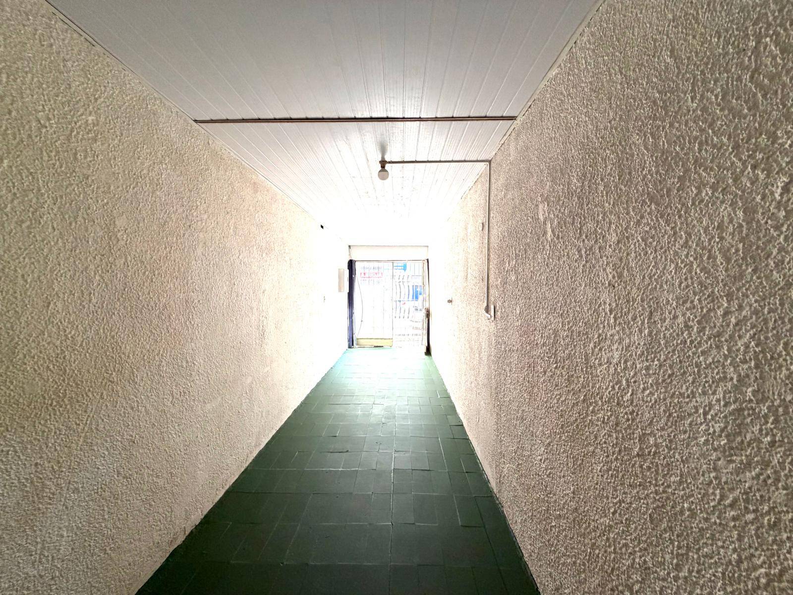 Alquiler de Local comercial en Hector Gutierrez Ruiz con 25 Mts2 en Barrio sur · Foto 6