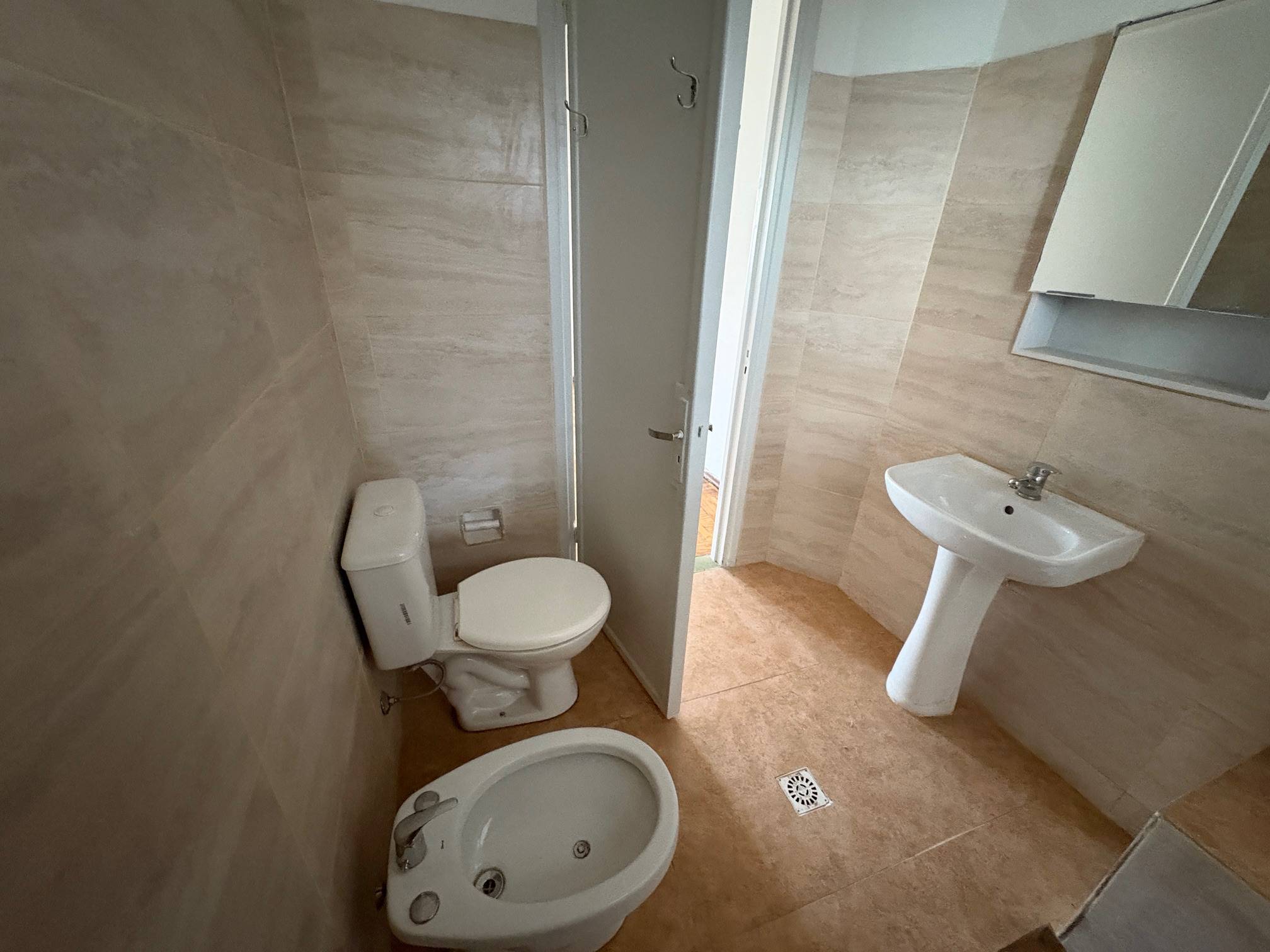 Alquiler de Apartamento en Av. Italia con 1 dormitorio en La blanqueada · Photo 7