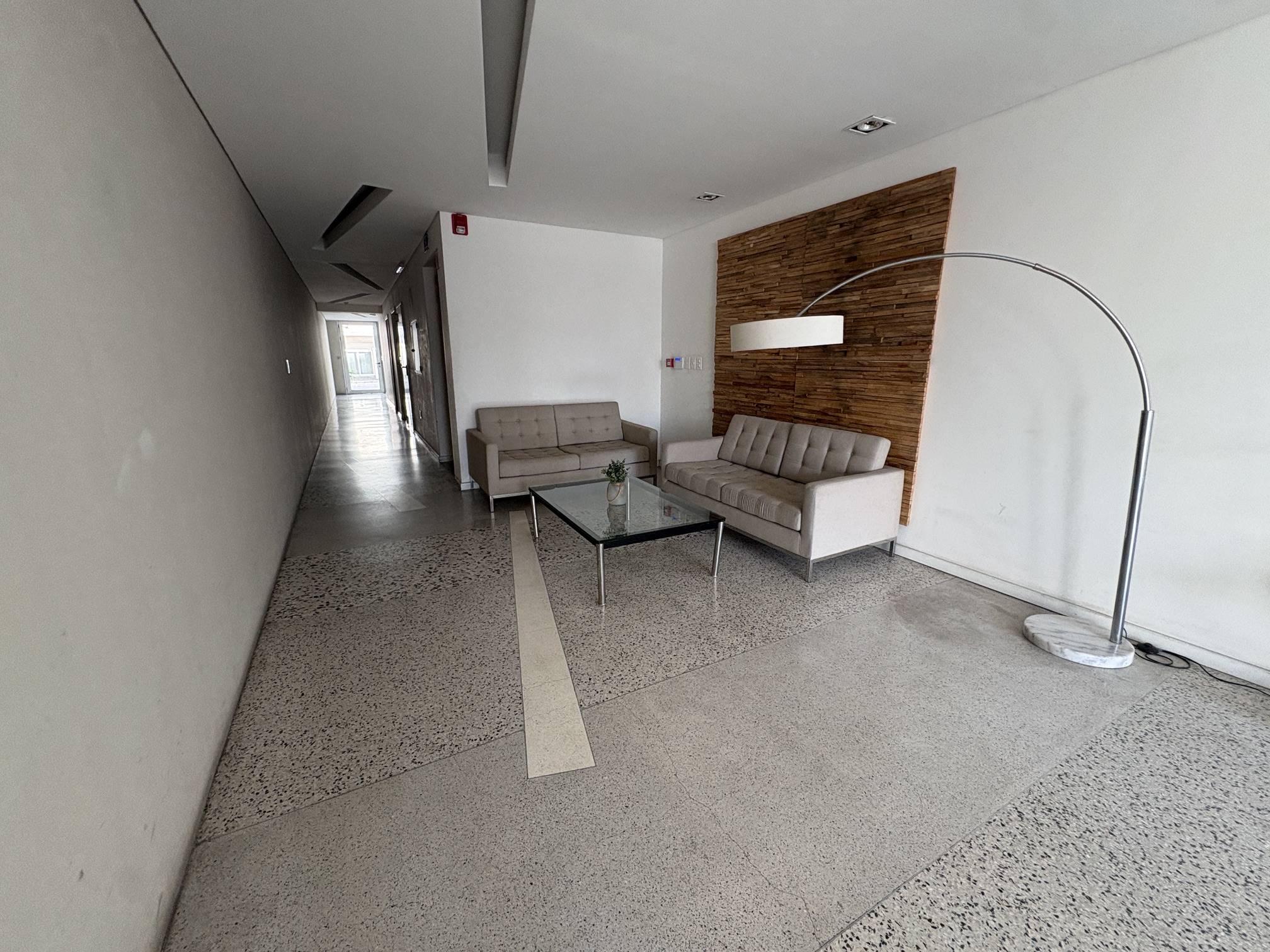 Alquiler de Apartamento en Almeria con 2 dormitorios en Malvin
