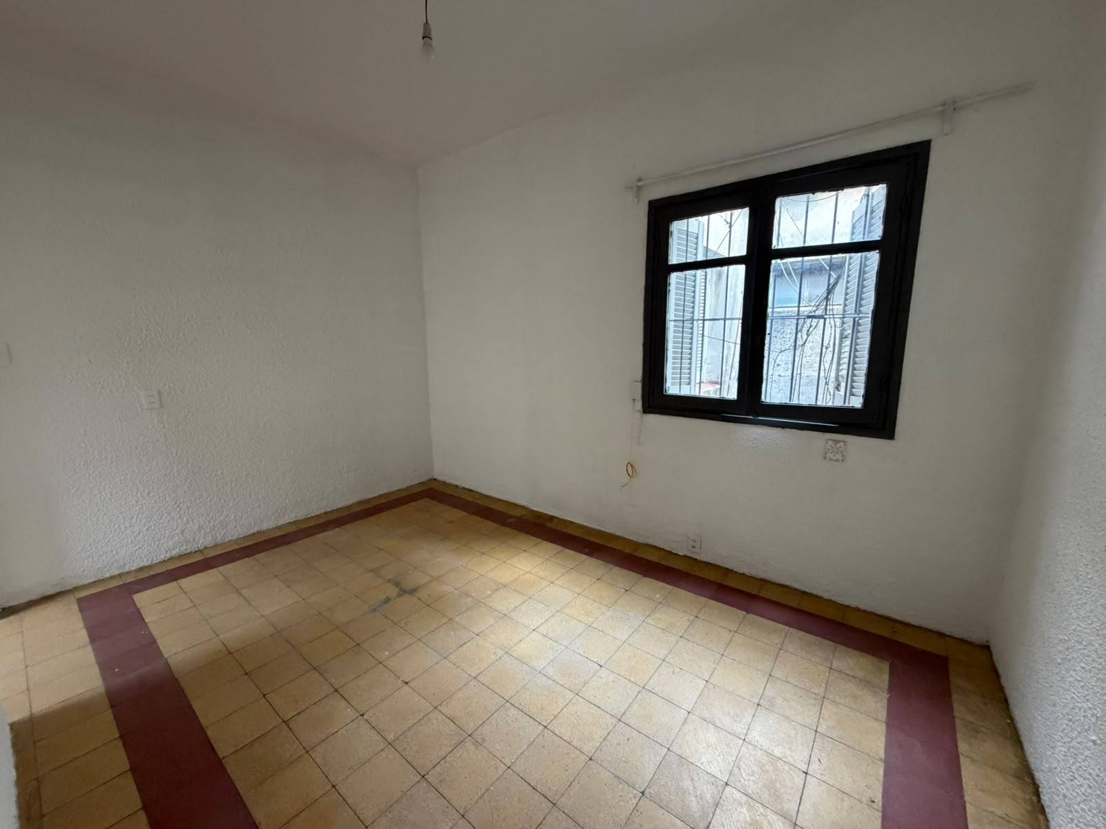 Alquiler de Apartamento en Carlos Roxlo con 1 dormitorio en Cordon · Foto 3