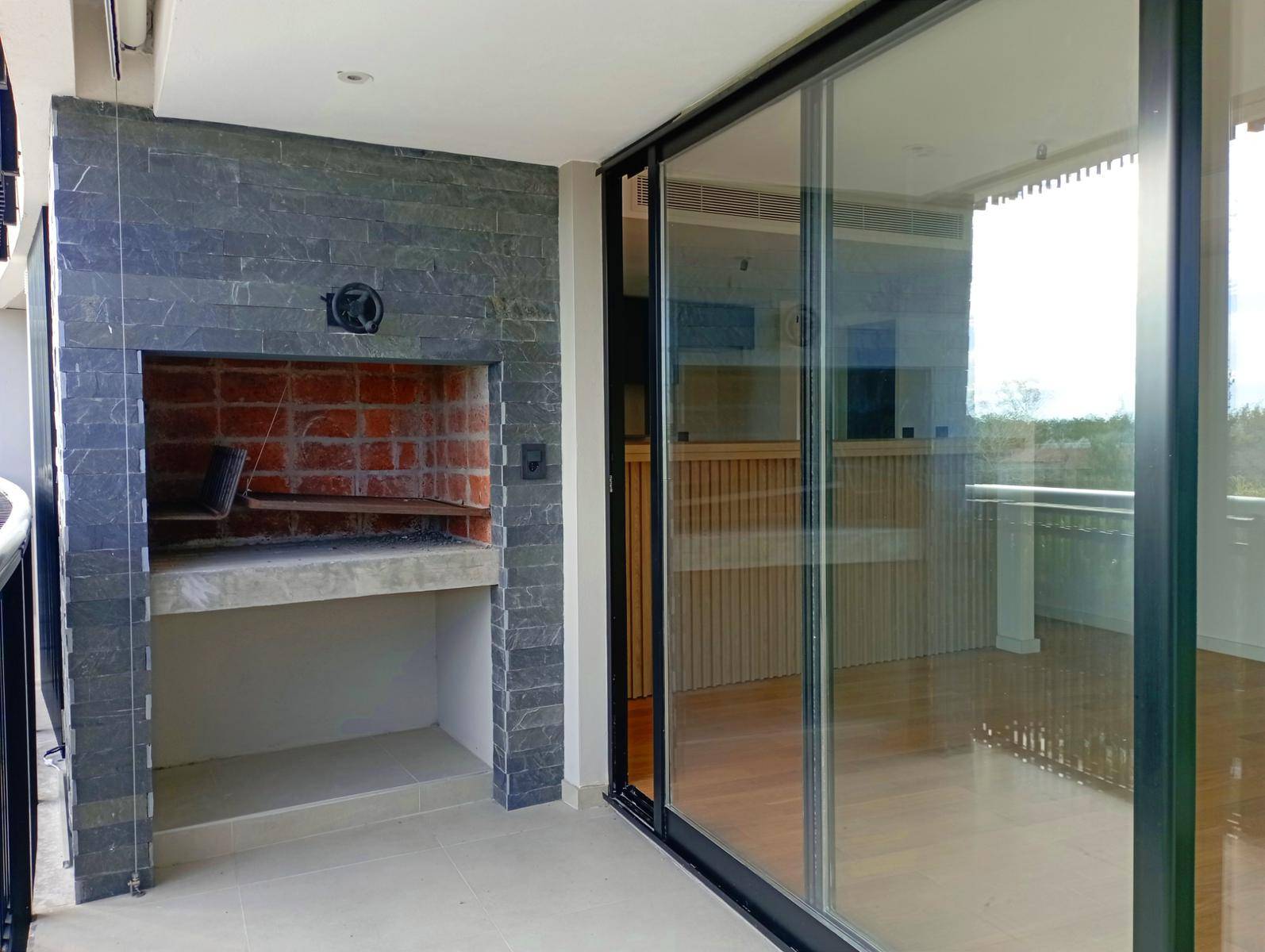 Alquiler de Apartamento con 2 dormitorios en Carrasco norte · Photo 7