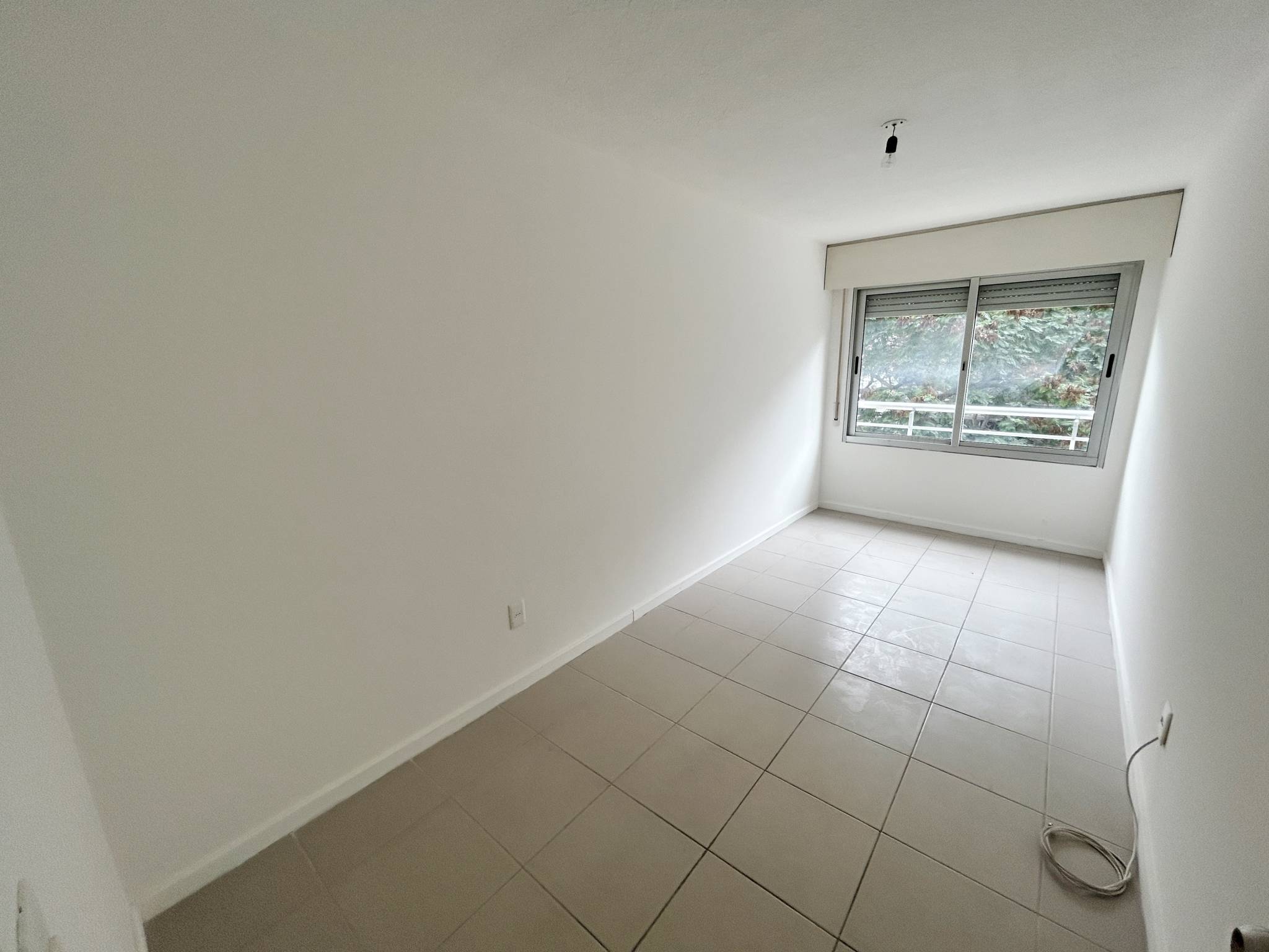 Alquiler Apartamento al frente con dos dormitorios en Aguada · Foto 6
