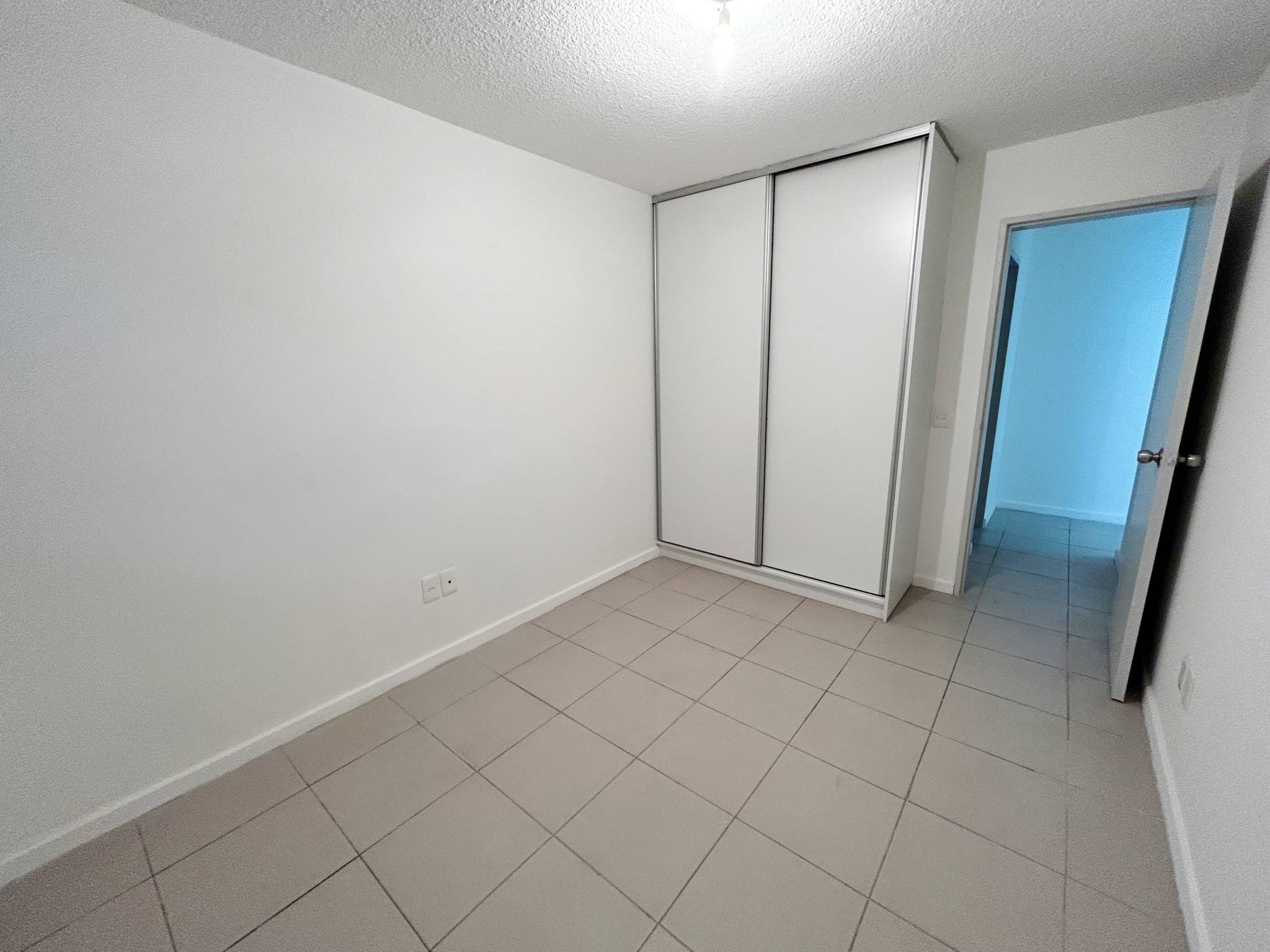 Alquiler Apartamento al frente con dos dormitorios en Aguada · Foto 8