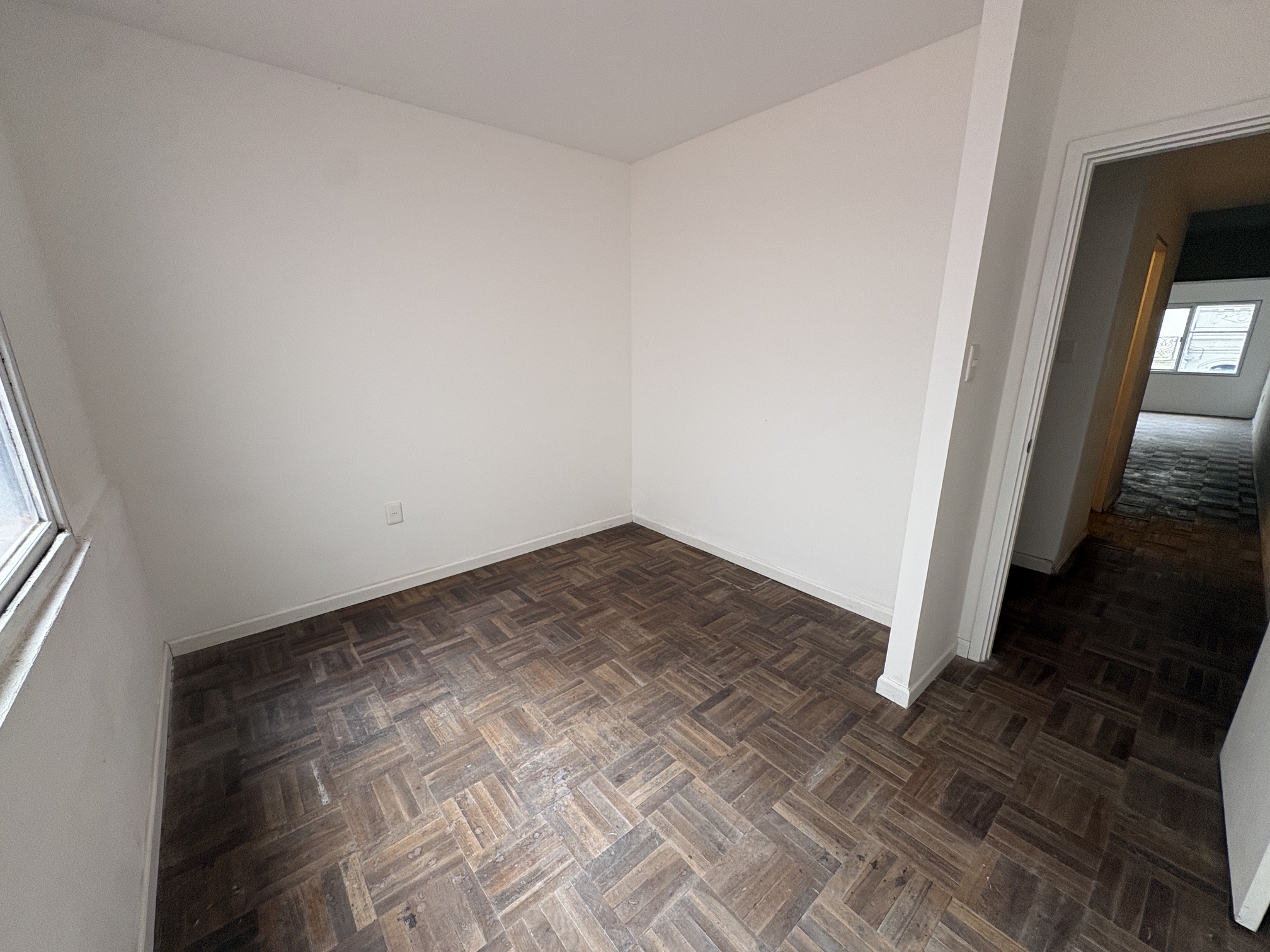 Alquiler - Apartamento al frente con dos dormitorios en el Centro · Foto 9