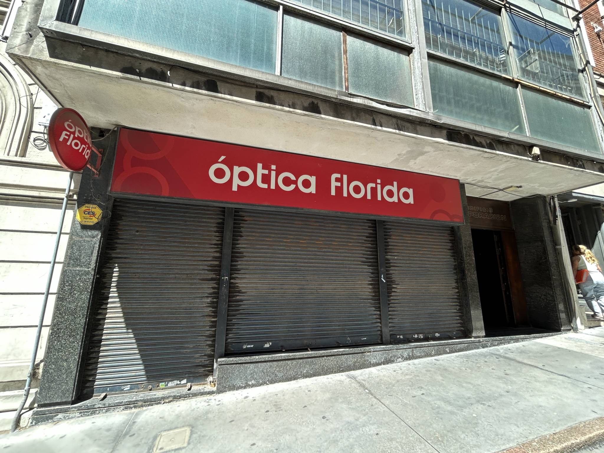Alquiler de Local comercial en Misiones con 116 Mts2 en Ciudad vieja
