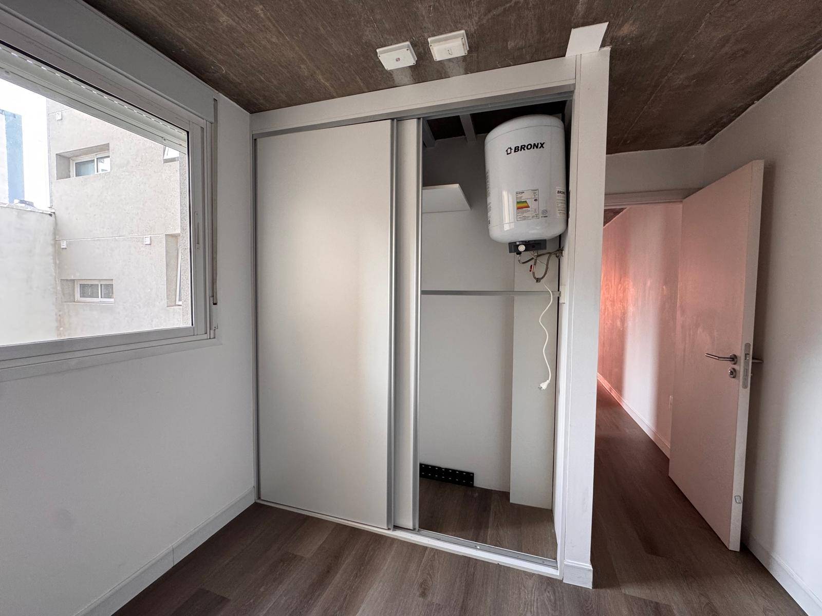 Alquiler de Apartamento en Arenal Grande con 1 dormitorio y amplia terraza en Cordon · Foto 6