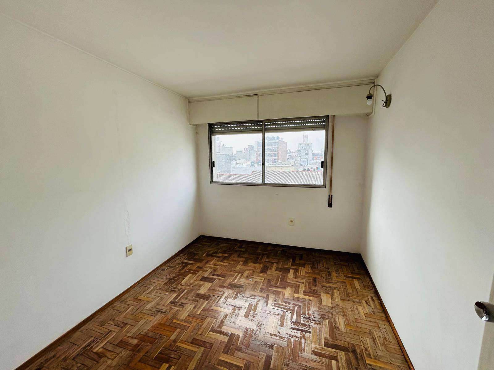 Alquiler de Apartamento en Vazquez con 3 dormitorios en Cordon · Foto 9