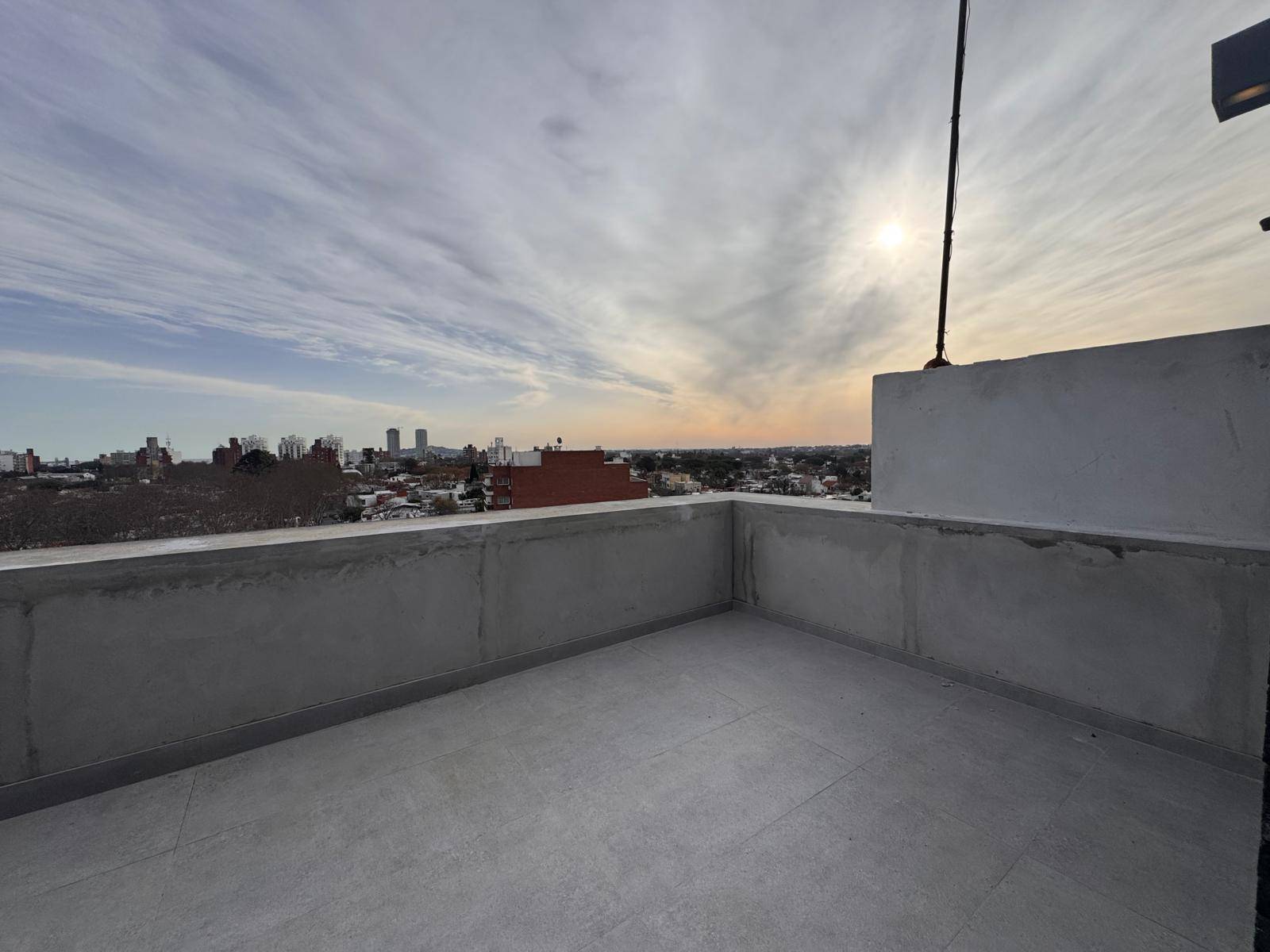 Alquiler de Apartamento en Millan y Br. Artigas con 1 dormitorios, terraza y garage en Reducto · Foto 10