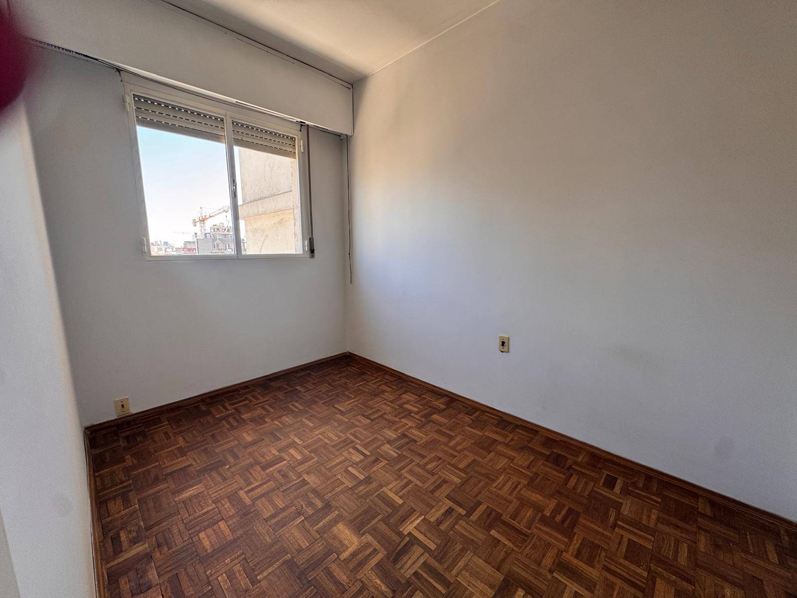 Alquiler de Apartamento en Av. 18 de Julio con 3 dormitorios en Tres cruces. · Foto 12