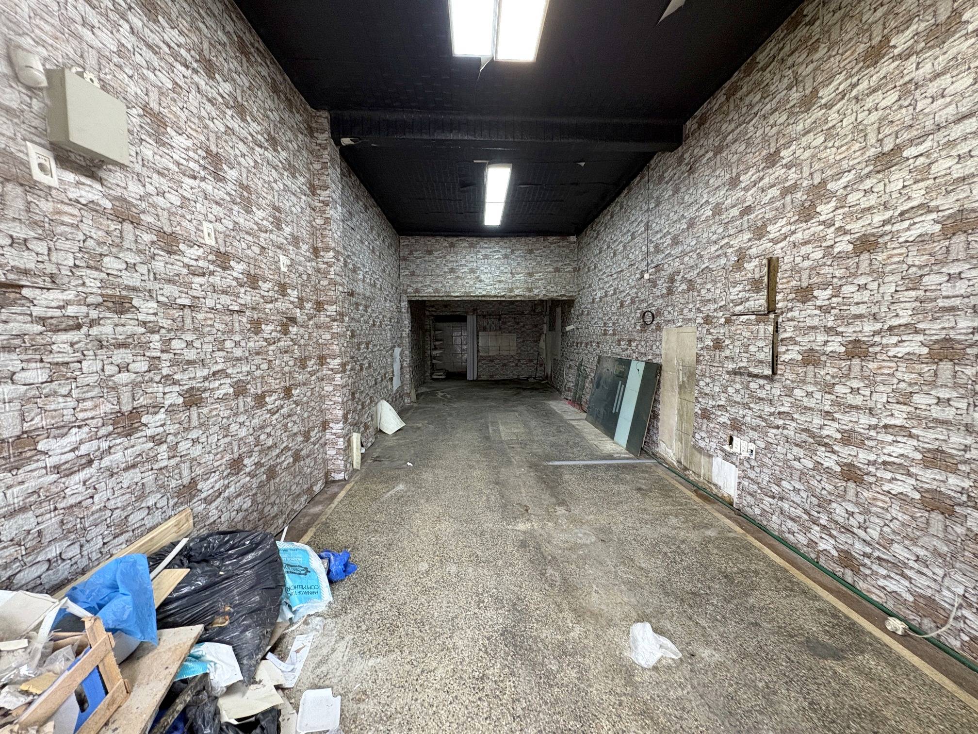 Alquiler - Local Comercial, 50 m2 en la Union, sobre 8 de Octubre · Foto 4