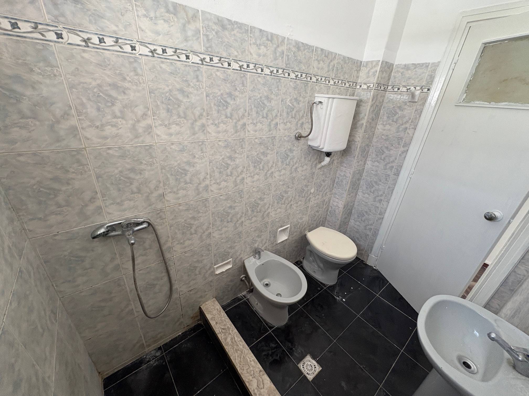 Alquiler de Apartamento en Dolores Pereira de Rosell con 1 dormitorio en Villa dolores · Foto 9