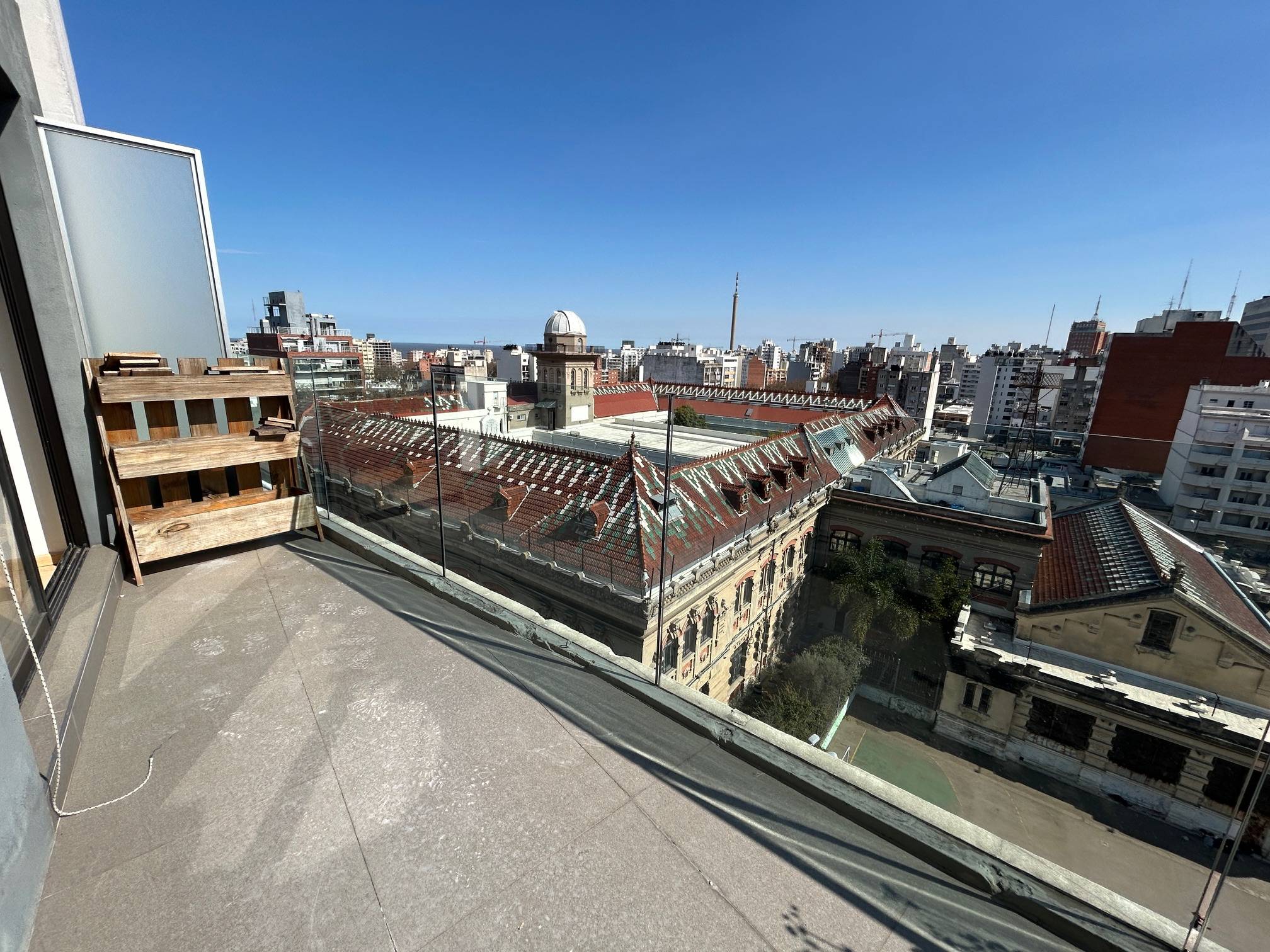 Alquiler  Apartamento al frente en Cordon con terraza · Foto 10