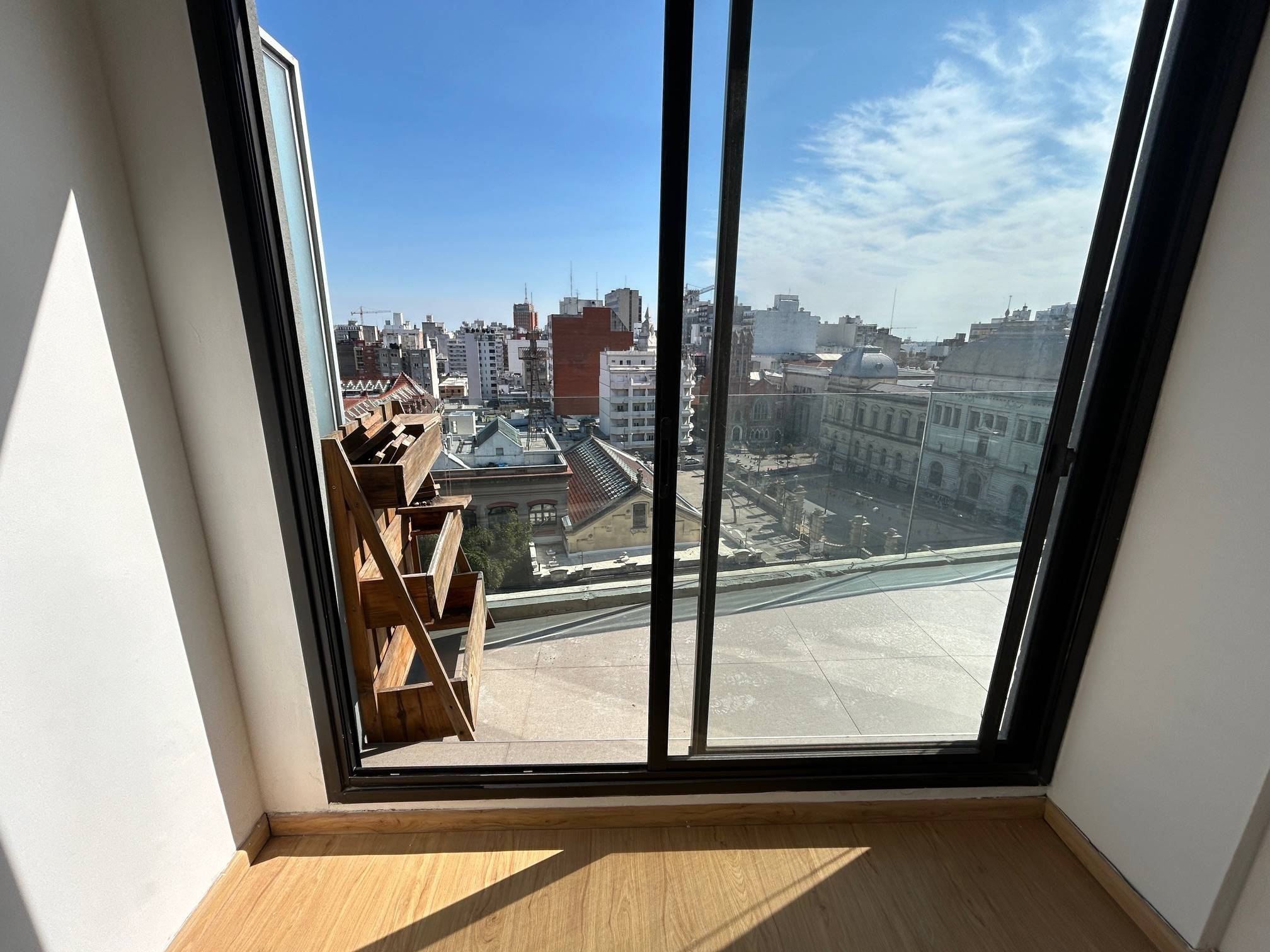 Alquiler  Apartamento al frente en Cordon con terraza · Foto 9
