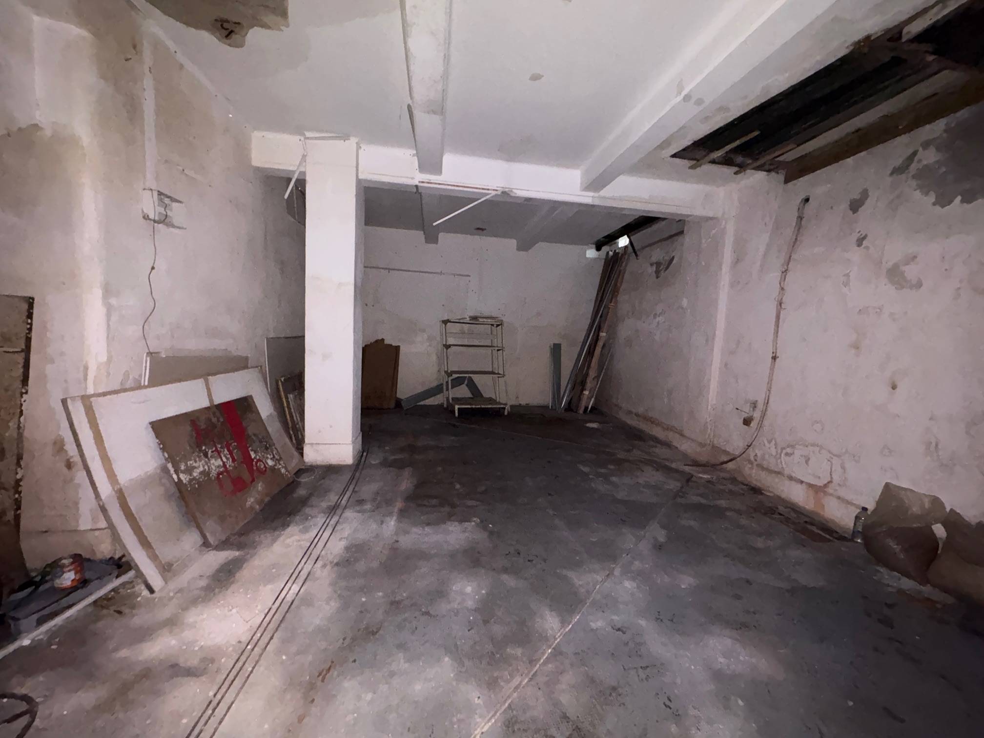 Cesion de Alquiler de Local comercial en Bartolome Mitre con 131 Mts2 en Ciudad vieja · Foto 9