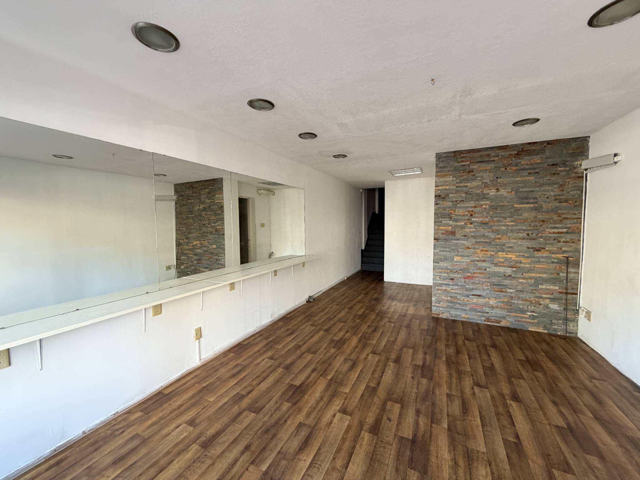Alquiler Local comercial de 50 Mts2 en Pocitos