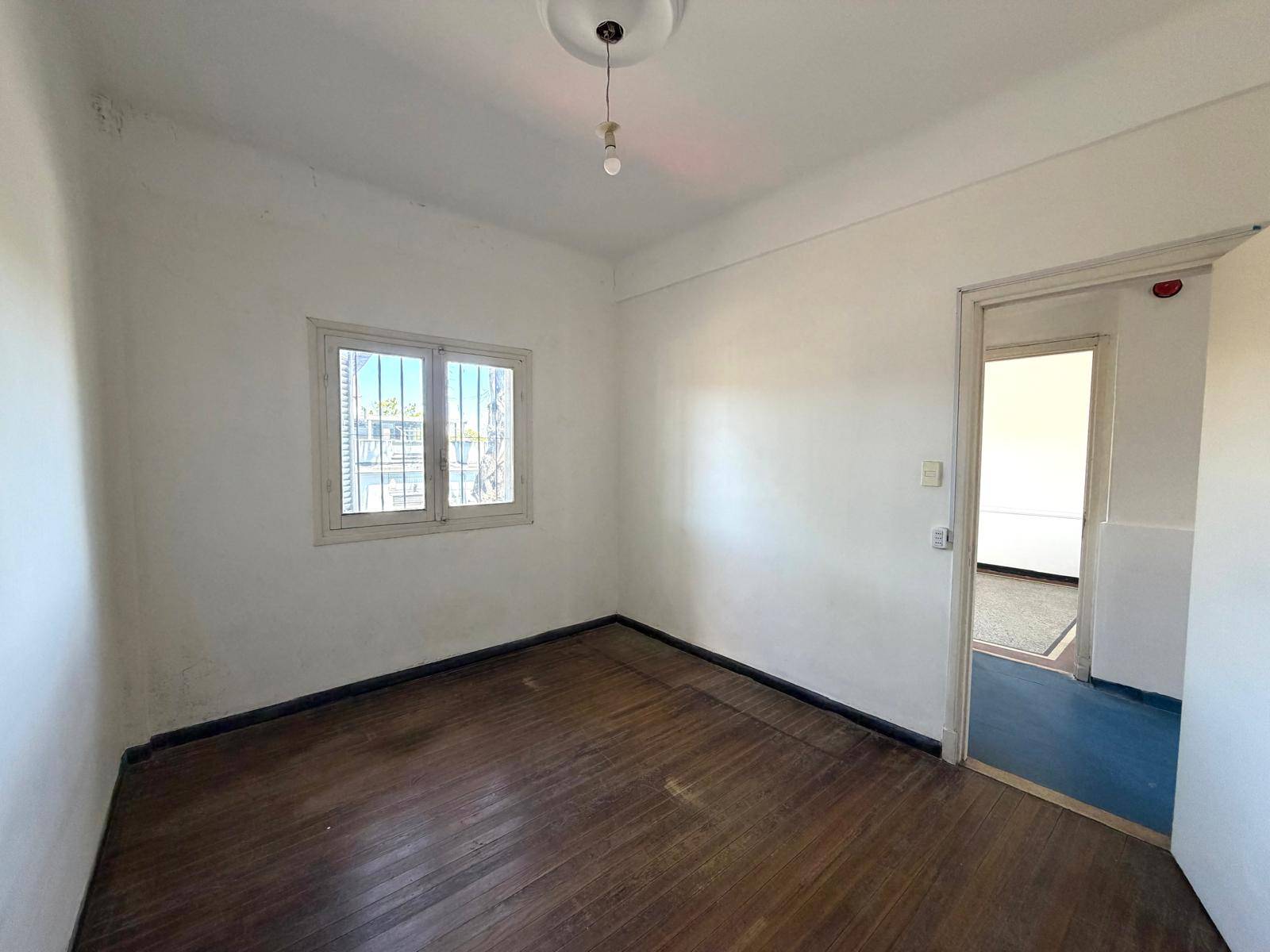 Alquiler de Apartamento en Doctor Martin C. Martinez con 2 dormitorios en La comercial · Foto 4