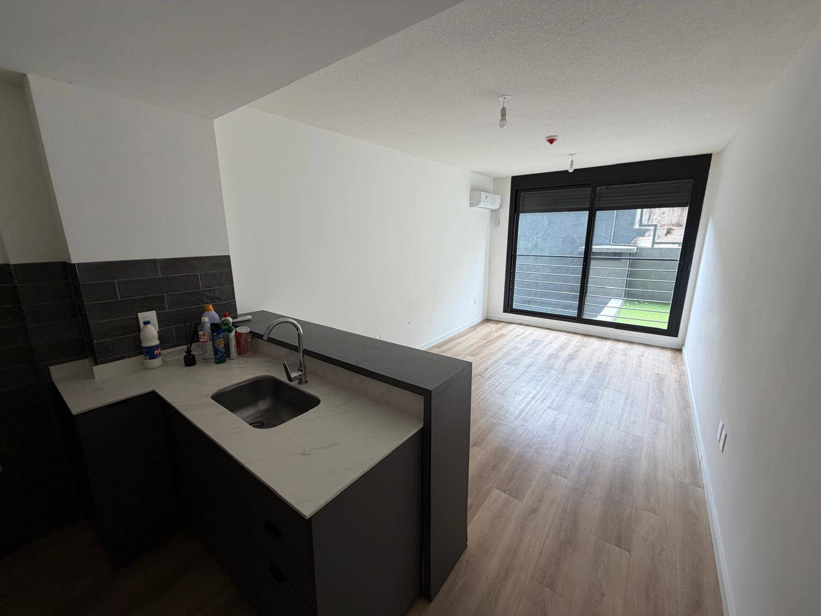 Cesion de Alquiler de Apartamento en Acevedo Diaz Monoambiente en Cordon · Foto 1