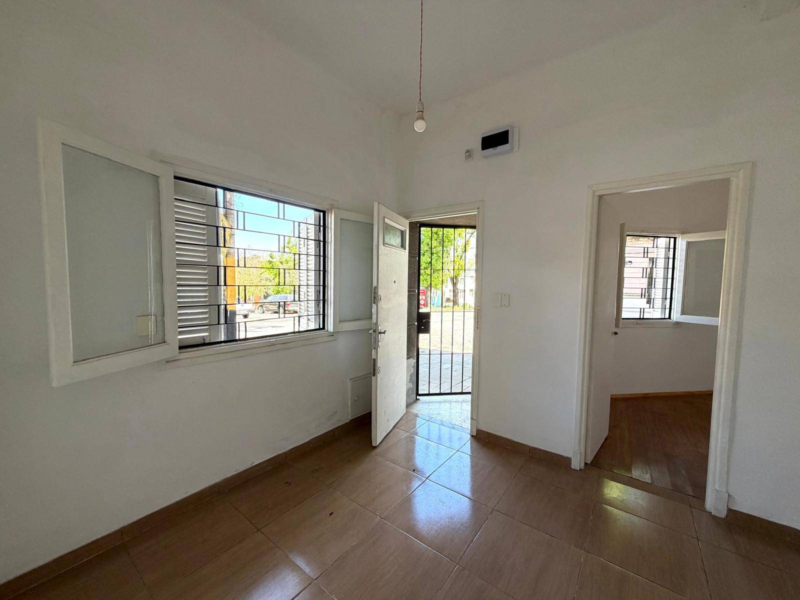 Alquiler de Apartamento en Doctor Martin C. Martinez con 2 dormitorios en La comercial · Foto 1