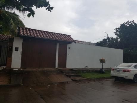 Casa En Alquiler Radial 26 5to Anillo