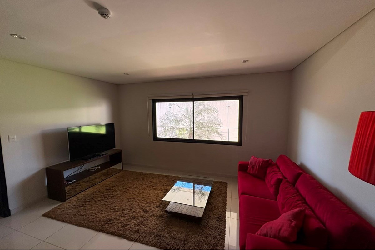 Departamento-Alquiler-Augusto Roa Bastos, Manorá, Asunción — foto 3