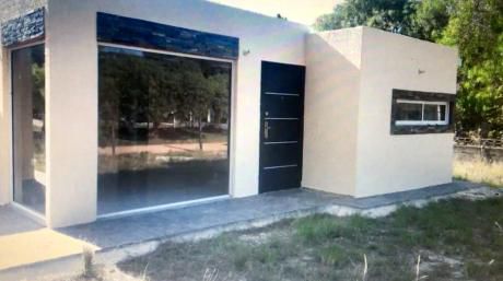 Id 10826 - Hermosa Casa A Estrenar!!! A Metros Del Mar. Apta Banco.