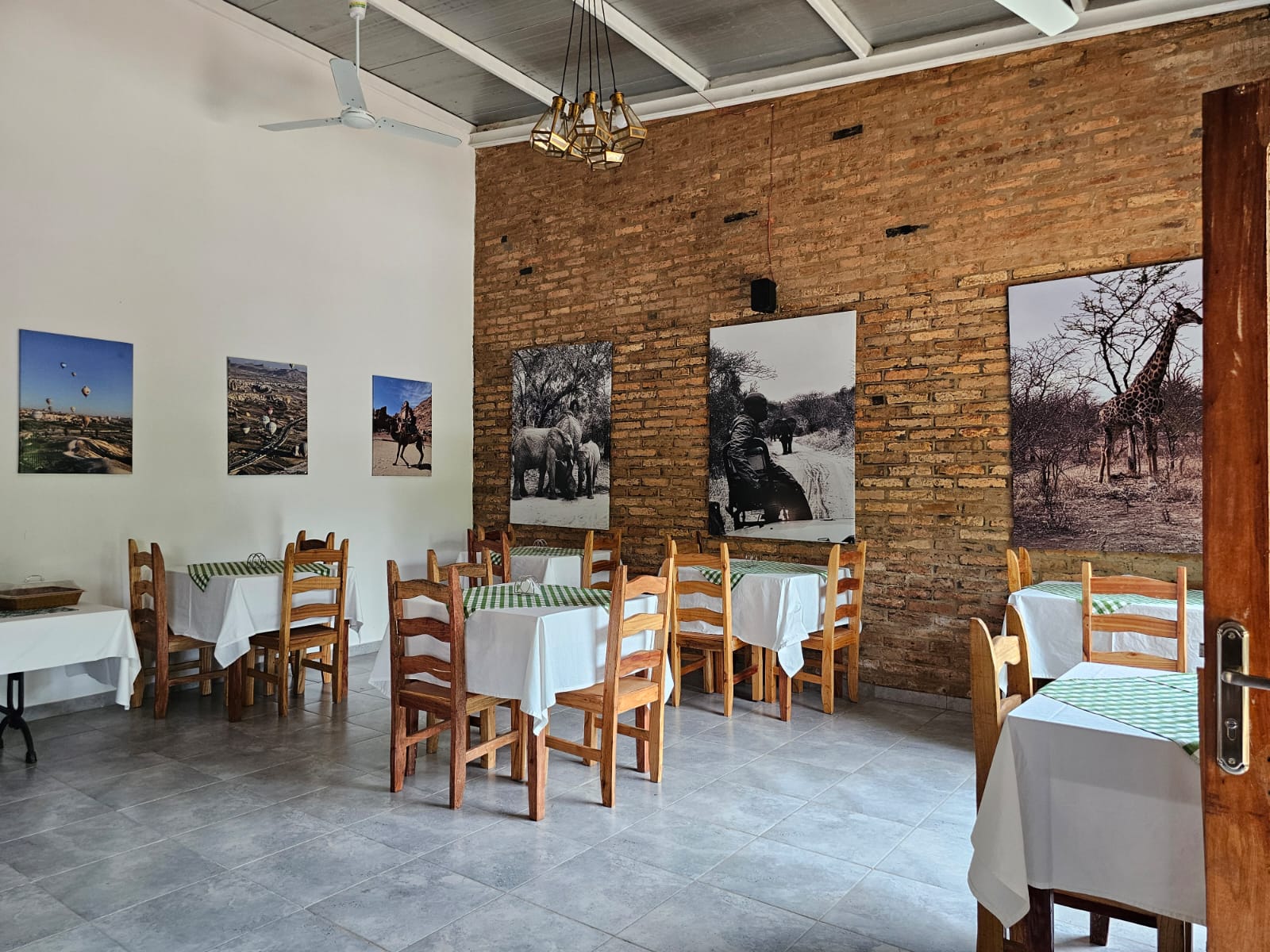 VENDO "EL SANTO HOTEL" en San Roque González Santacruz, en Paraguarí, — foto 3