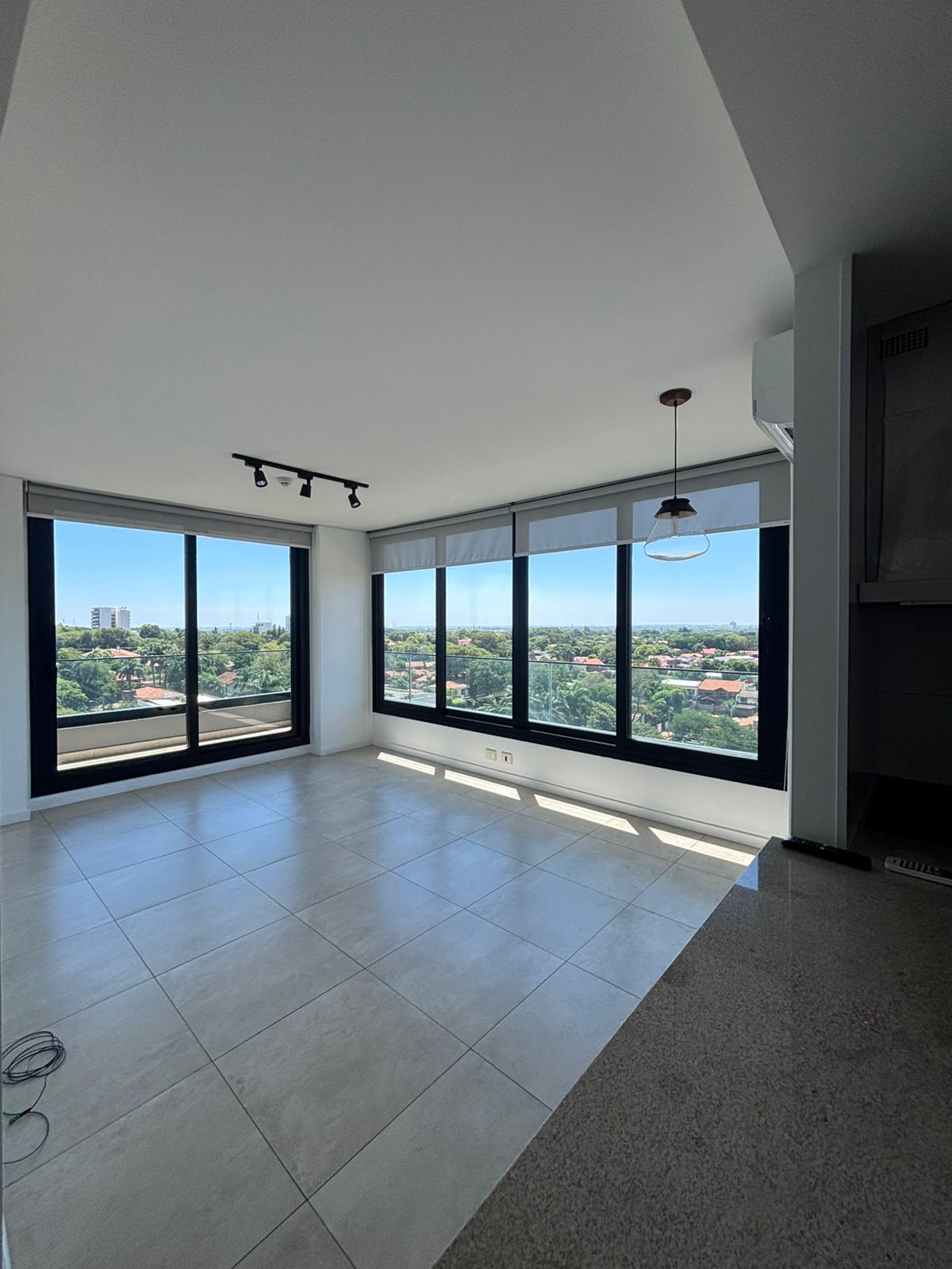 DEPARTAMENTO EN ALQUILER EN SANTISIMA TRINIDAD — foto 2