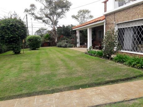 Casa 3 Dormitorios Y 2 Baños
