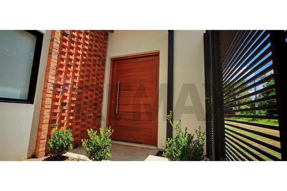 Amplia Residencia San Bernardino(Los Alpes) — foto 3
