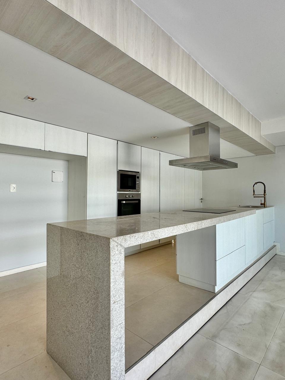 En VENTA !! PRECIOSO y AMPLIO DUPLEX Moderno Estilo Minimalista. — foto 3