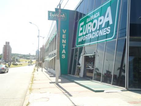 Local Comercial En Buceo