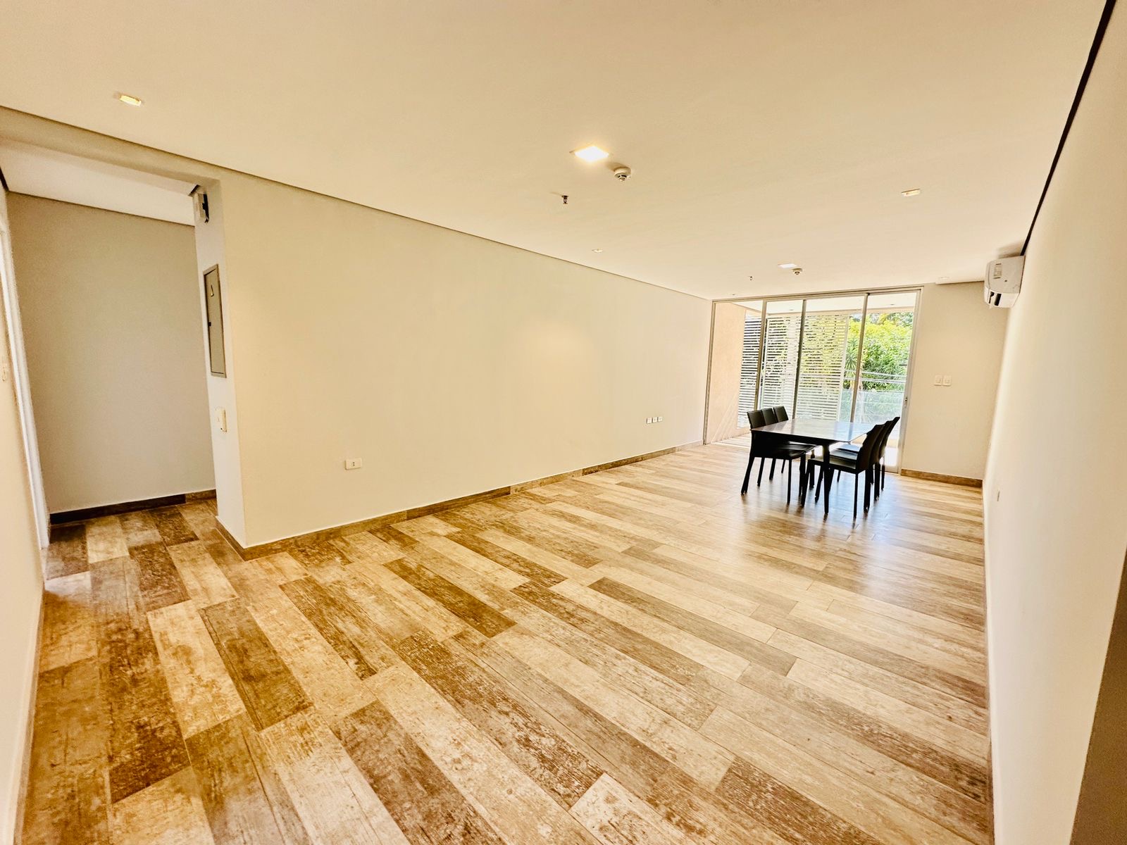 ALQUILO Departamento de 3 Dormitorios en Suite - OXO BERTONI — foto 3