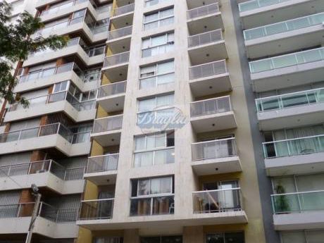 Apartamentos En Puerto Buceo