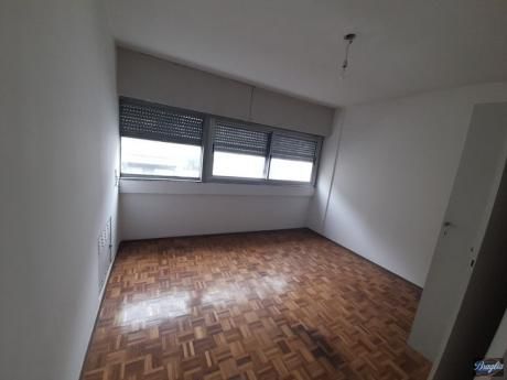 Apartamentos En Centro