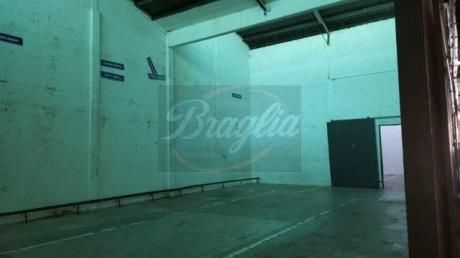 Locales Comerciales En Jacinto Vera
