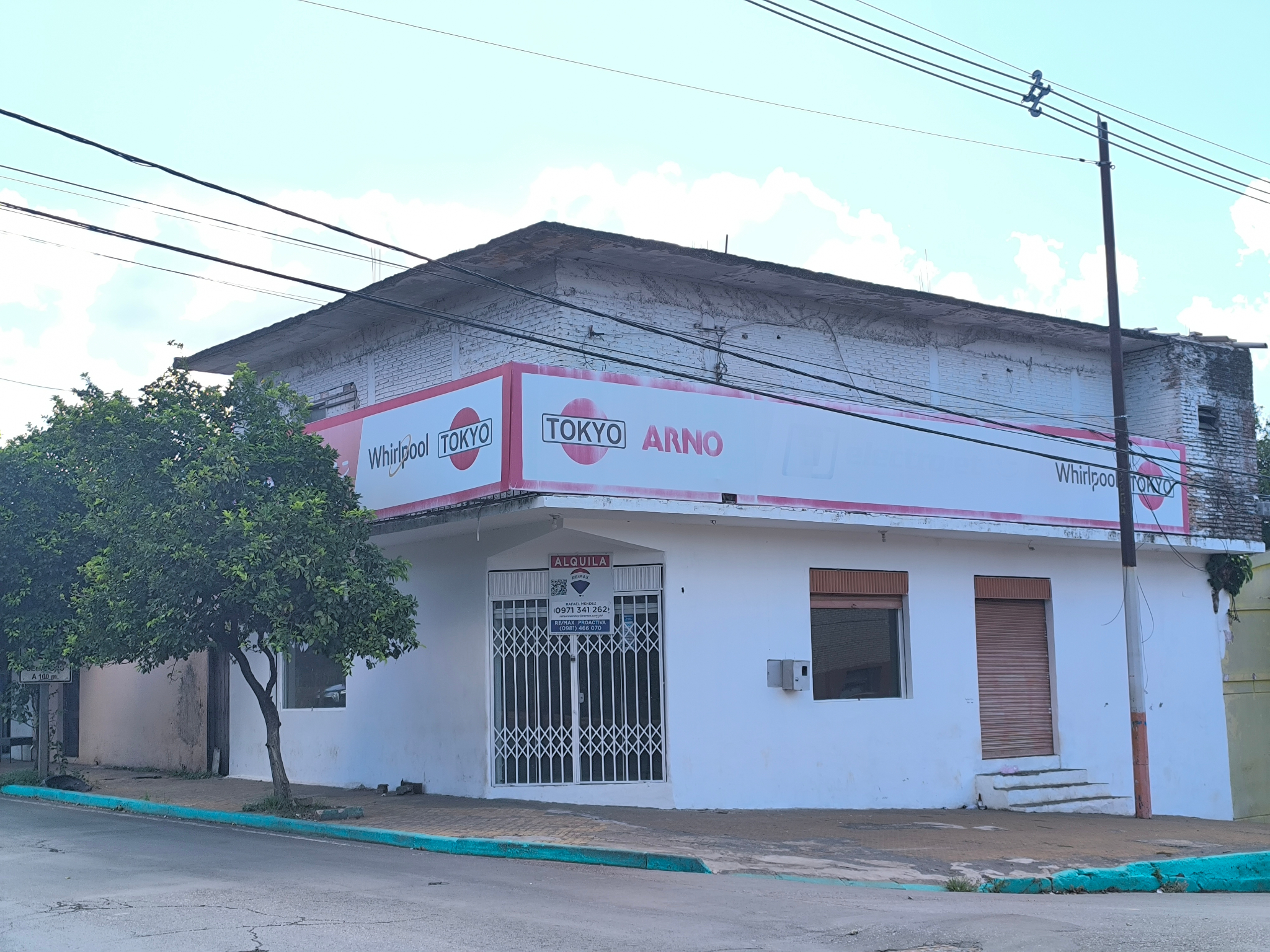 Alquilo Salon Comercial En Caacupe