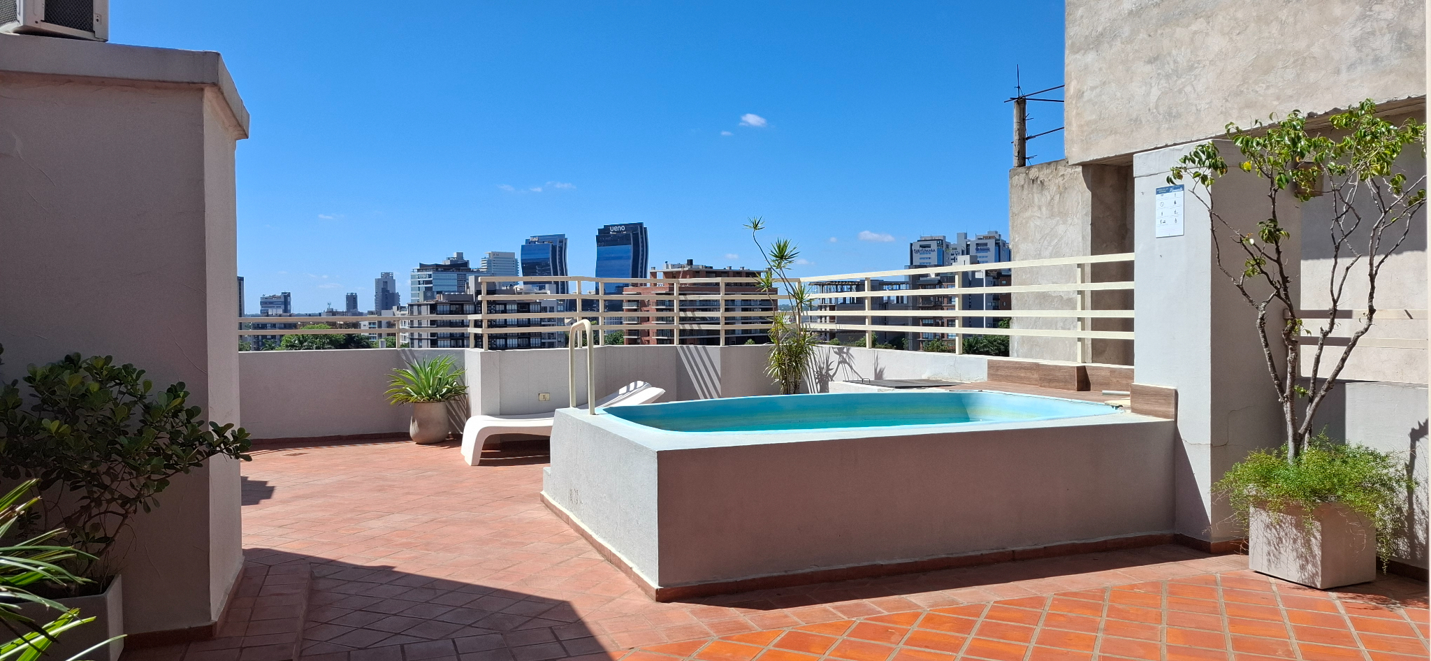 Alquiler departamento en barrio Carmelitas de Asunción, Paraguay — foto 3