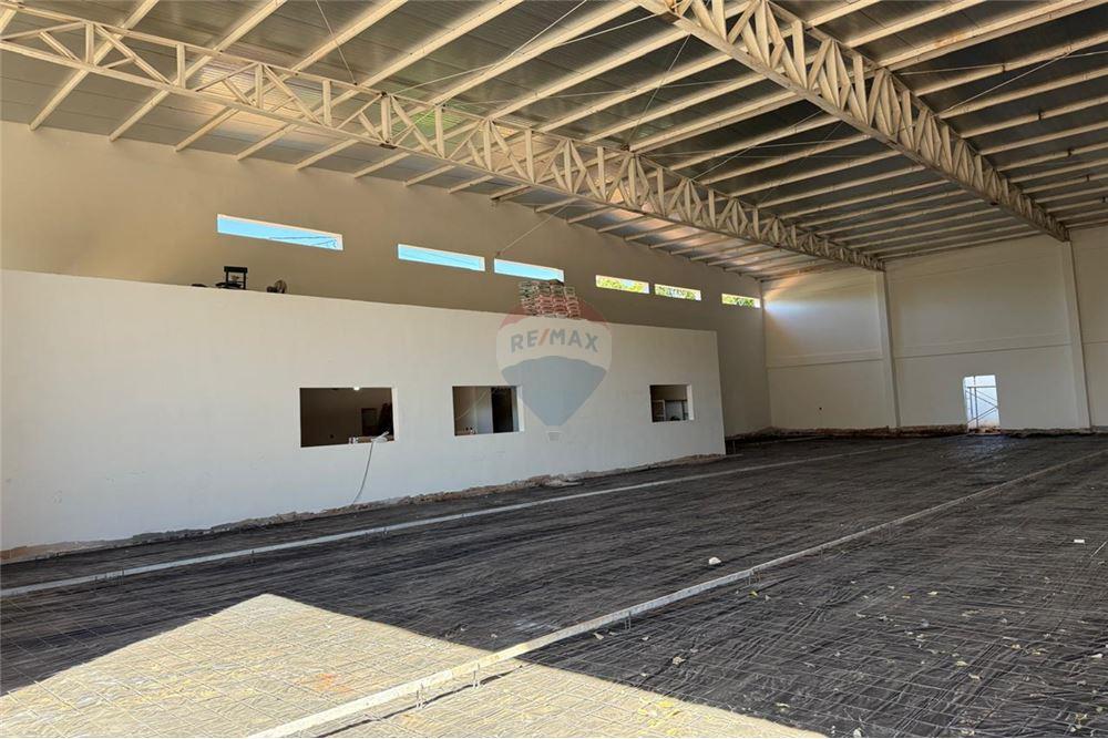 ALQUILO DEPOSITO A ESTRENAR EN MRA — foto 3