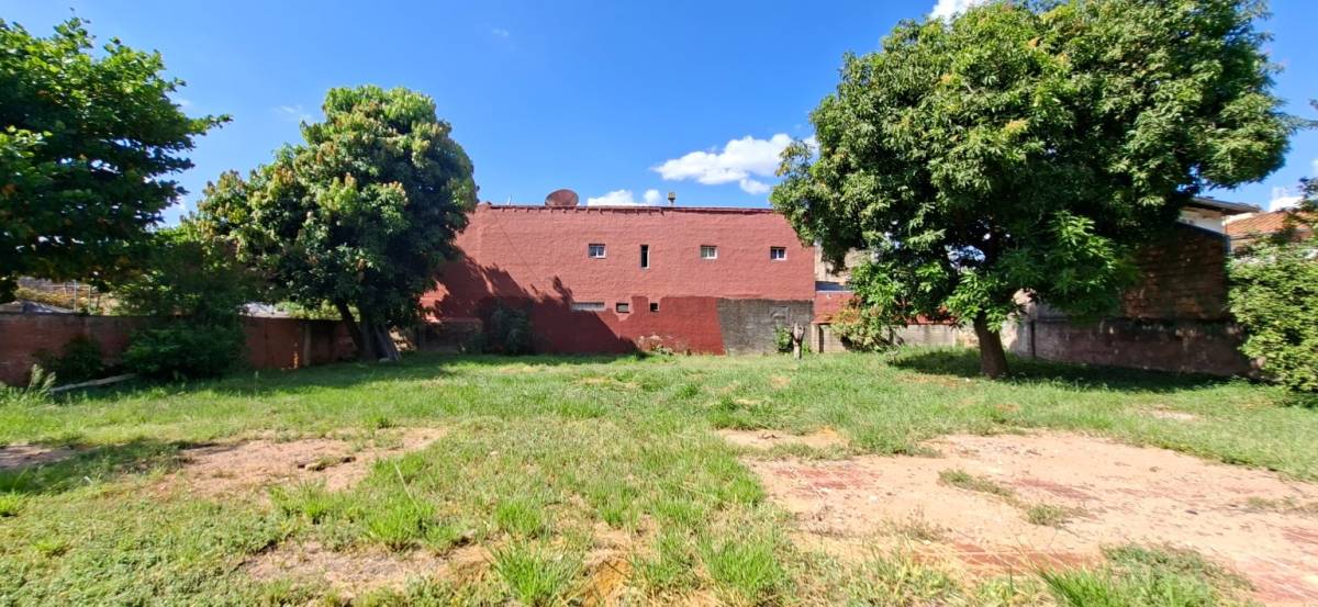 Vendo 2 Terrenos En Barrio Herrera Con Amplio Frente — foto 2