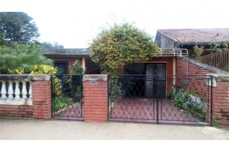 Casa A 100 Metros De Artigas, - Asunción