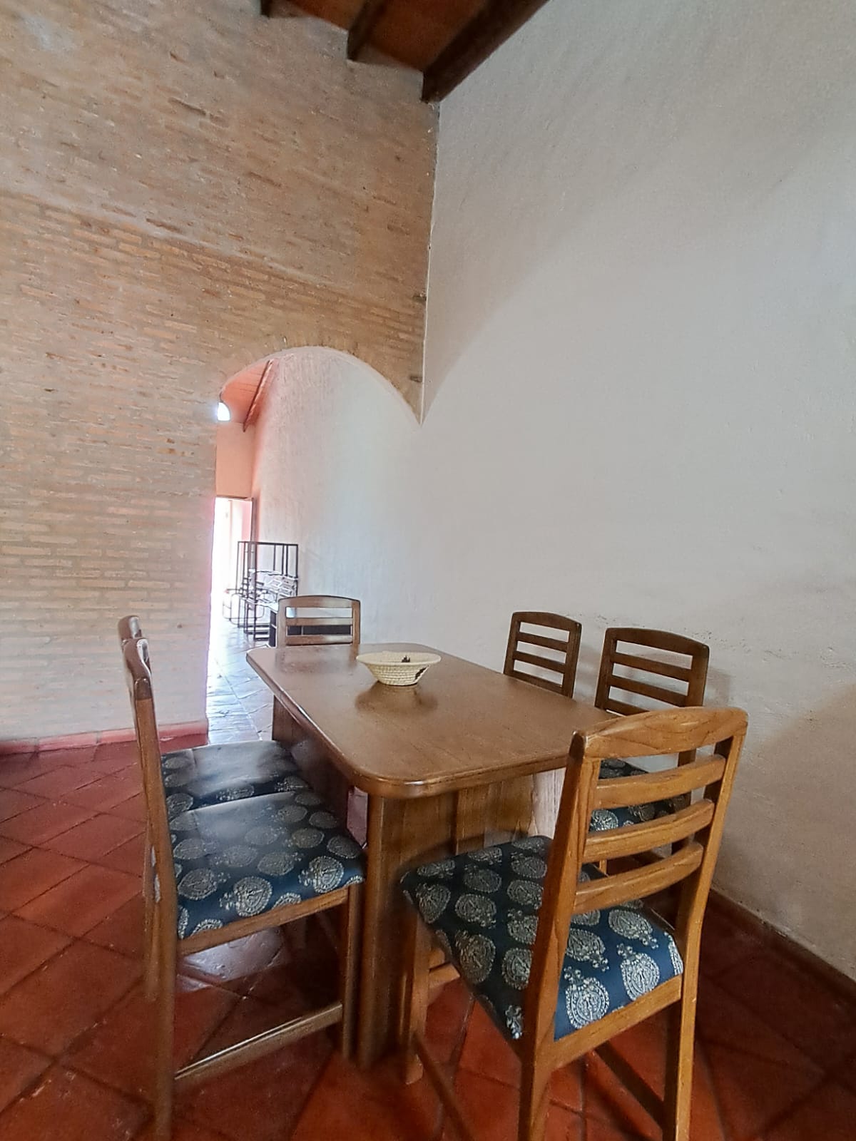 Alquilo Casa Amoblada De Dos Dormitorios En Luque Zona Los Jardines — foto 3